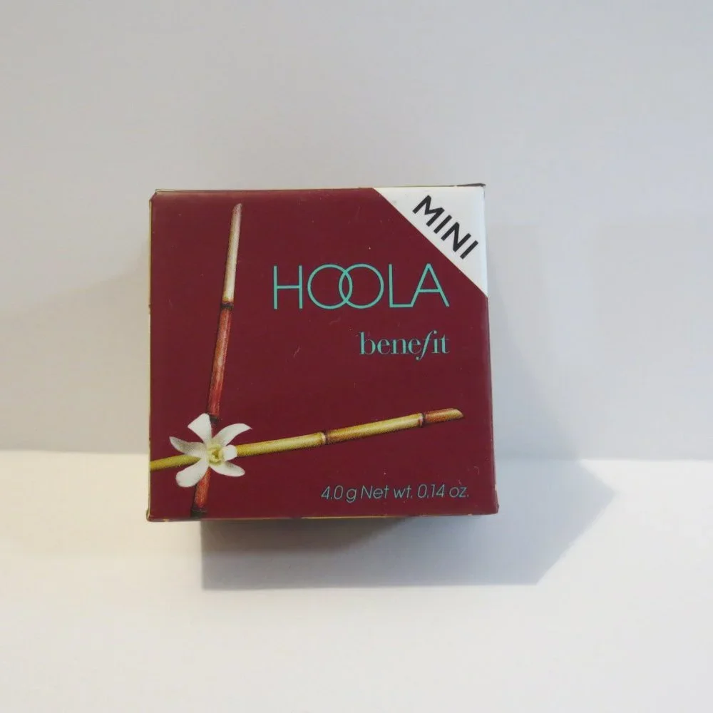 BENEFIT HOOLA MATTE POWDER BRONZER FOR FACE MINI 0.14 OZ
